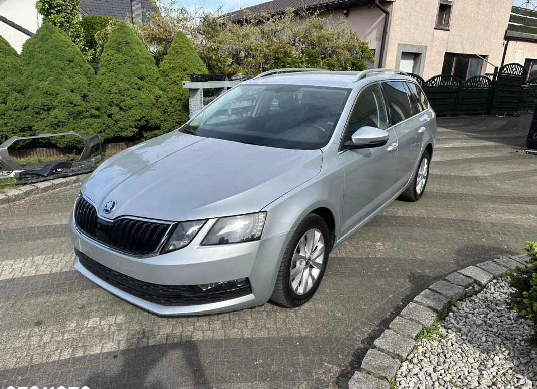 Skoda Octavia cena 58500 przebieg: 98000, rok produkcji 2020 z Poznań małe 79